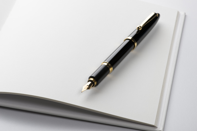 老人回憶錄初稿，想找有經(jīng)驗(yàn)的老師幫忙審閱修改